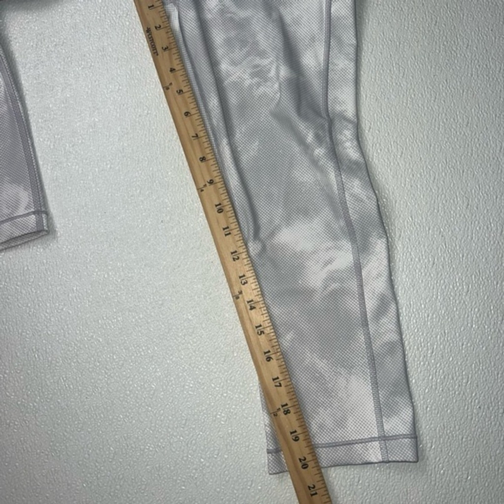 Athleta Women's Ultimate Stash Pocket Printed Crop Leggings White Gray Size M - Picture 6 of 10